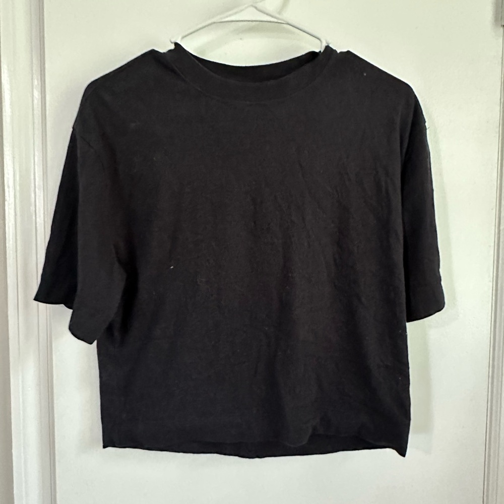 Abercrombie & Fitch Black Tee